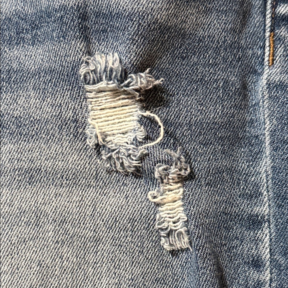 Altar'd State Distressed Ankle Jeans in Blue - Picture 6 of 8